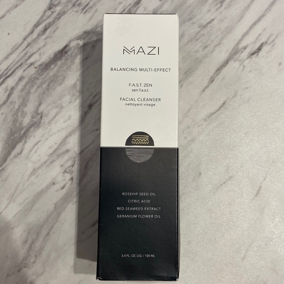 Mazi facial cleanser - Picture 1 of 2